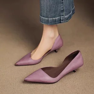 Wholesale Women's Mid-Heel Flats with Thin Heels All-Season Slip-On Pointed Toe Fashion Trend Solid Pattern for Spring Autumn