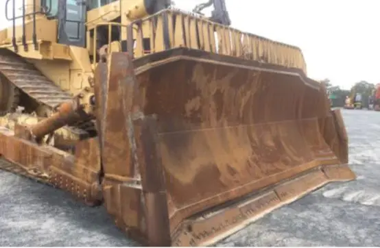 Дешевый б/у землеройный бульдозер б/у D11 гусеничный бульдозер на продажу