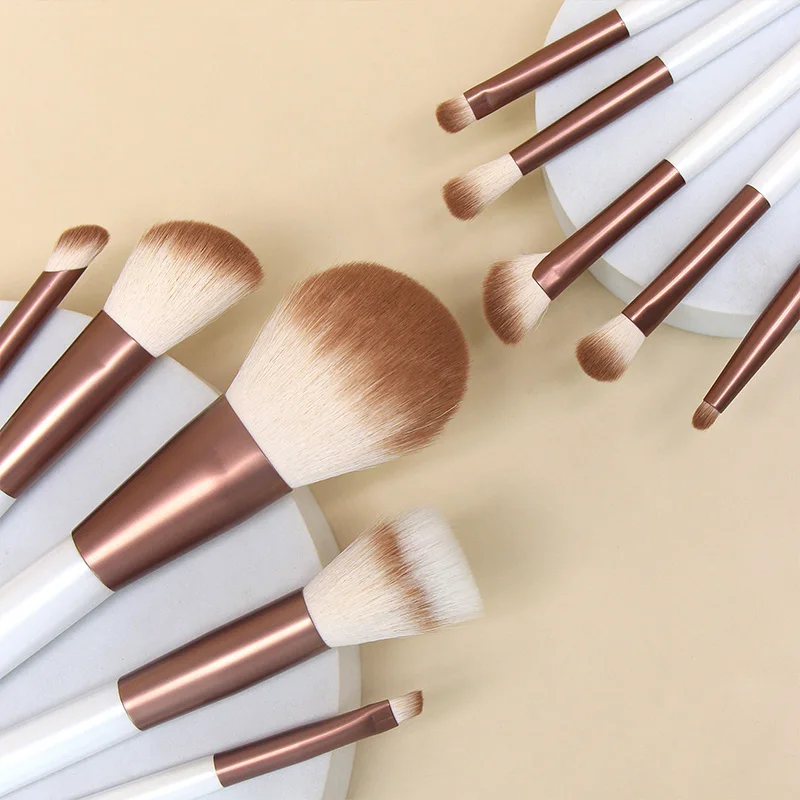 10 Pieces Wooden Handle Synthetic Human Hair Vegan Custom Logo High Quality White Private Label Professional Makeup Brush