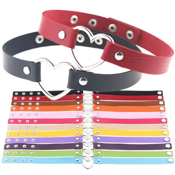 SC Wholesale Japan Harajuku Leather Choker Necklace Adjustable 4 Buttons Punk Sexy PU Leather Heart Necklace for Women Girls