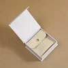 Caja blanca + bolsa beige