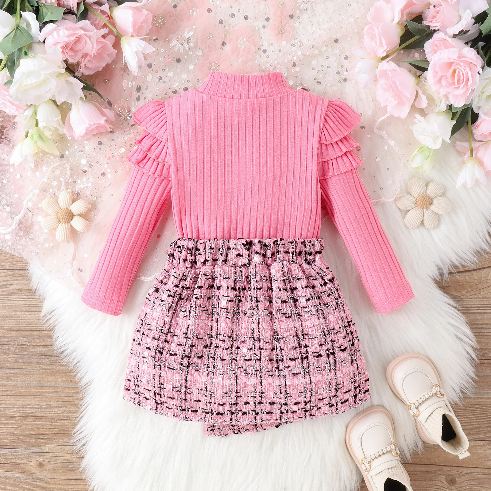 Детское праздничное платье с цветочным принтом