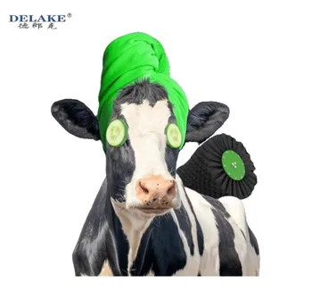 China Delake Best Supplier Farm Equipment Cow Cleaning Roller Brush Manual Cattle Brush For Scratching Cows