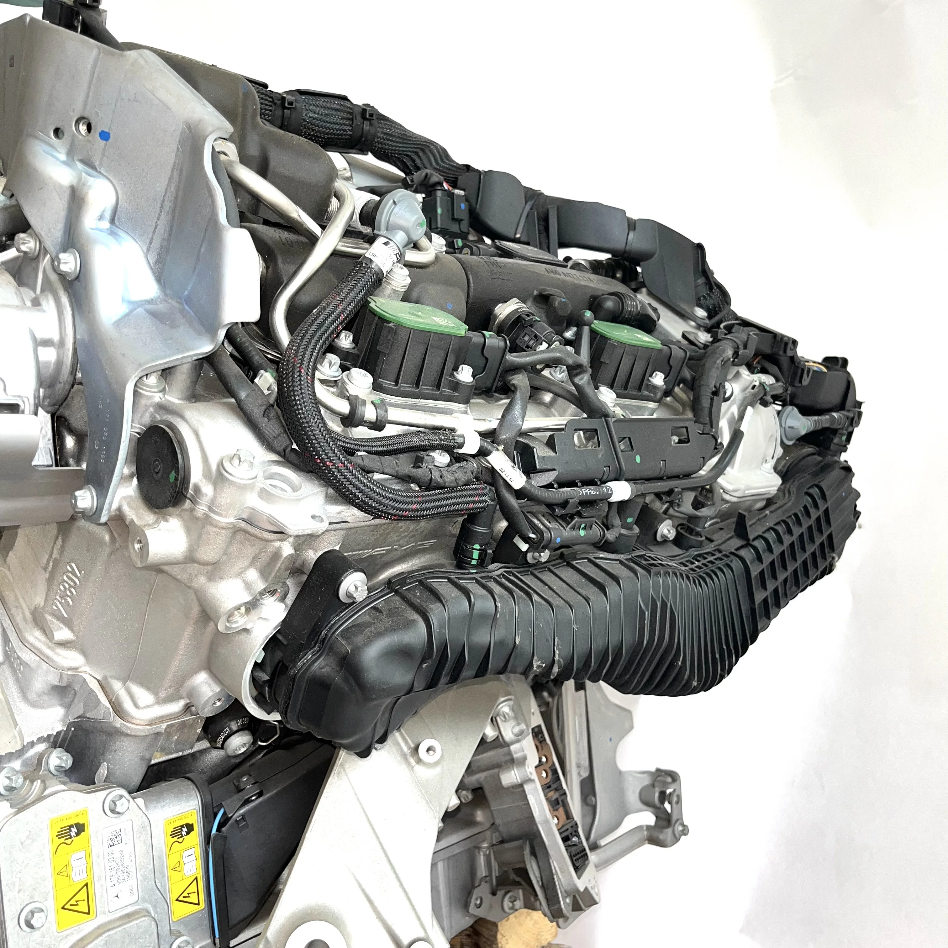 M177 980 M176 980 4.0Tツインタービンエンジン (ベンツC63 G63 E63