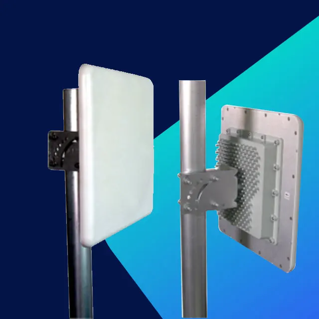 Professional High Gain Directional Flat Panel Antenna  for WiFi System Outdoor Installation