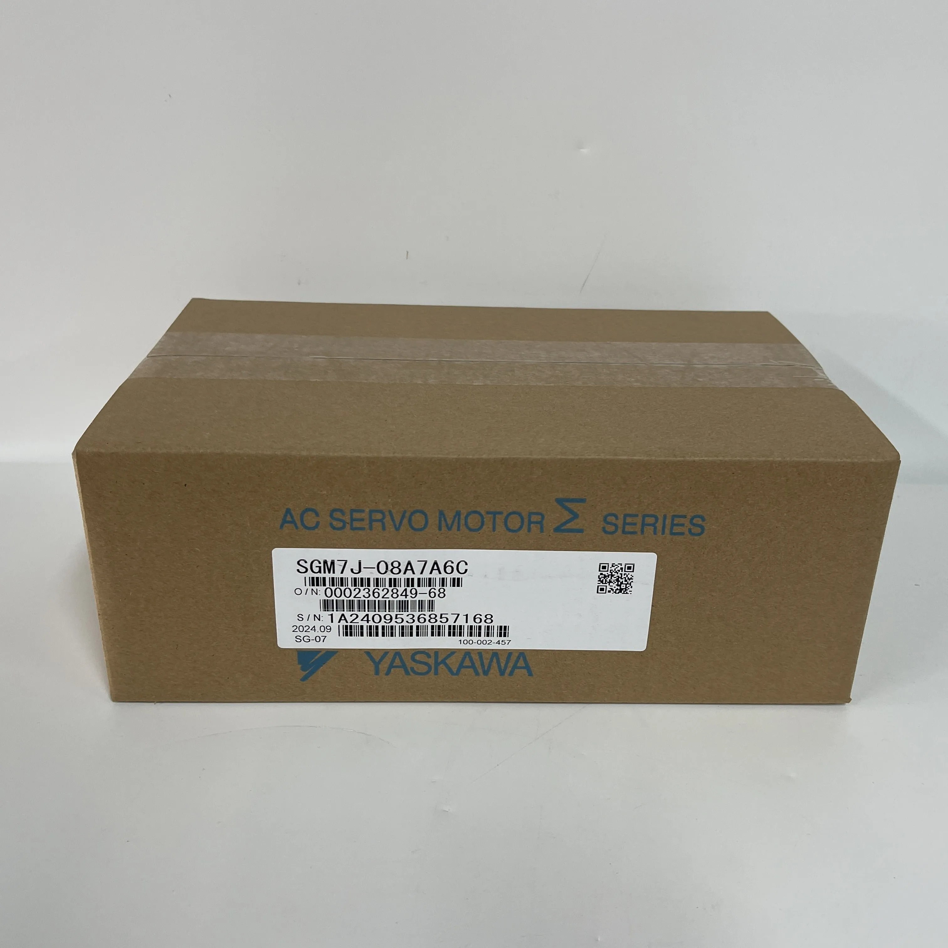 YASKAWA AC Servo Motor Sigma Series SGM7J-08A7A6C YASKAWA AC Servo Motor Sigma Series SGM7J-08A7A6C