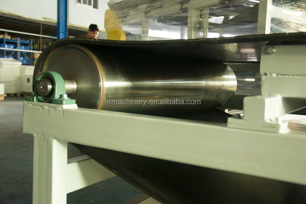 Hongrui High quality height adjustable assembly conveyor With baffle supplier