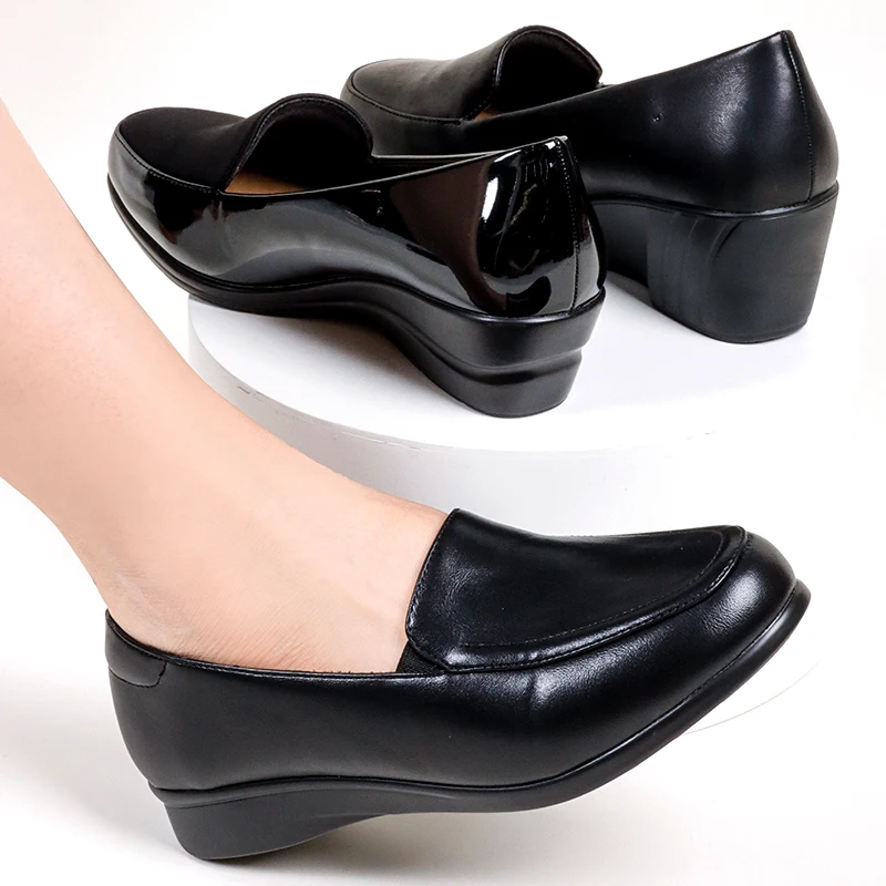 2023 Comfortable Women Round Toe Wedge Heel Pumps Arch Support Solid