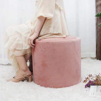 Customize Wholesale Furniture Tufted Soft New Design Round Velvet Ottoman Pouffe with Tray Coffee Table Foot Rest Stool