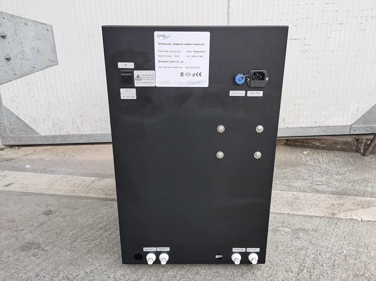 Laboratory Water Deionizer Machine Lab Ultra Water Purification System 10lph to 200lph