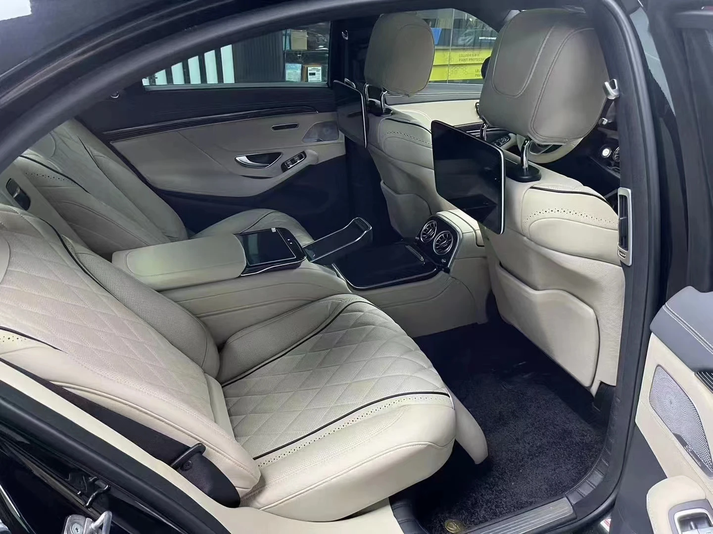 Luxury Design S-class Interior Upgraded Kit W222 Rear Seat For S-class ...