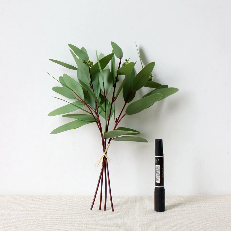 High Quality PVC Artificial Silk Cloth Round Eucalyptus Leaves Heart Shape Eucalyptus Leaves for Wedding Decorative