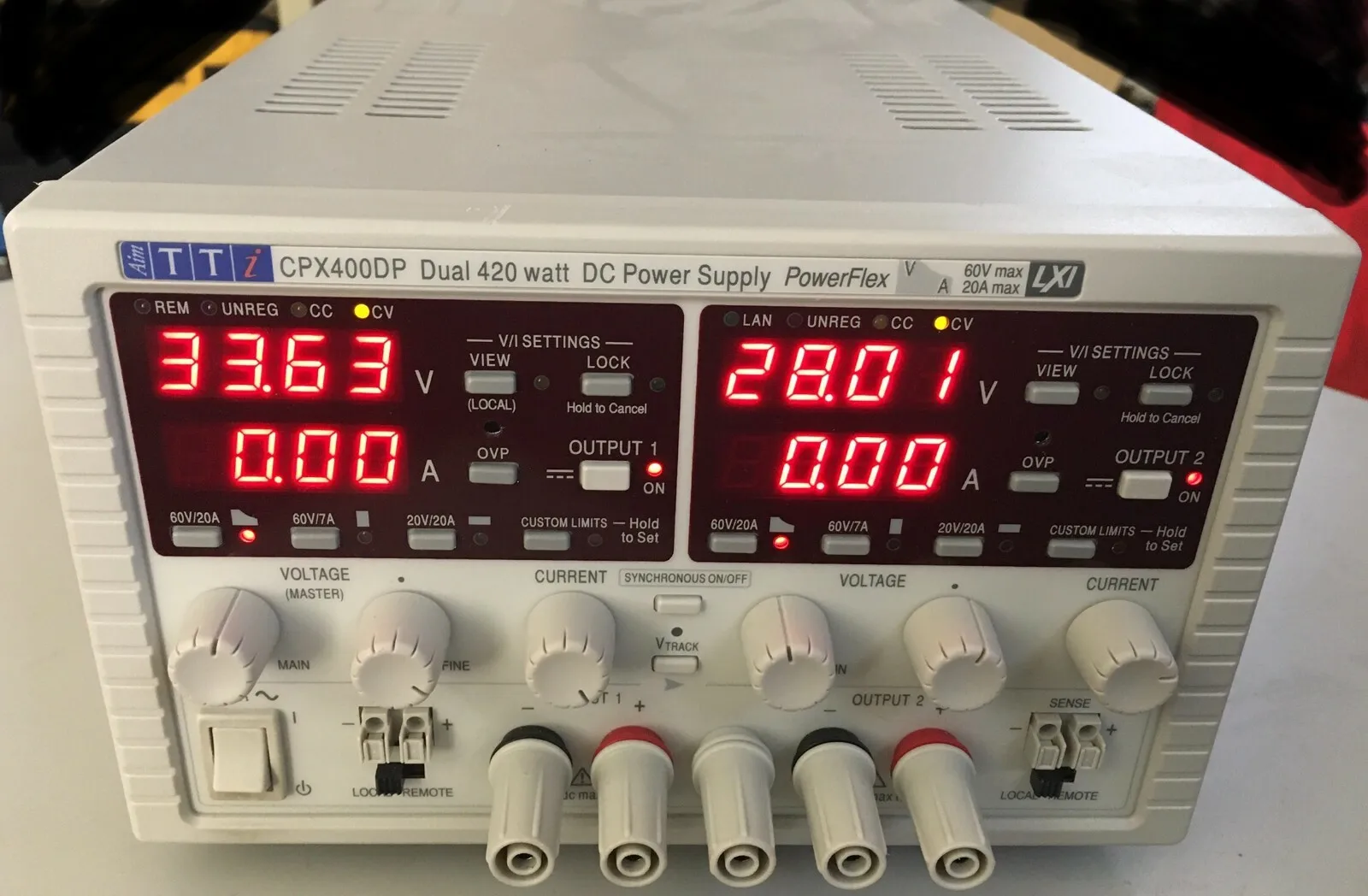 TTi CPX400DP DC Power Supply 0-60V 0-20A 840W Lab Grade Adjustable