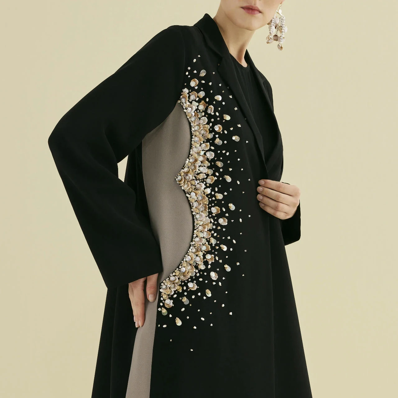 2024 U.chic New Design Middle East Classic Black Women Abaya Dubai Hand ...