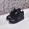 4kaws noir