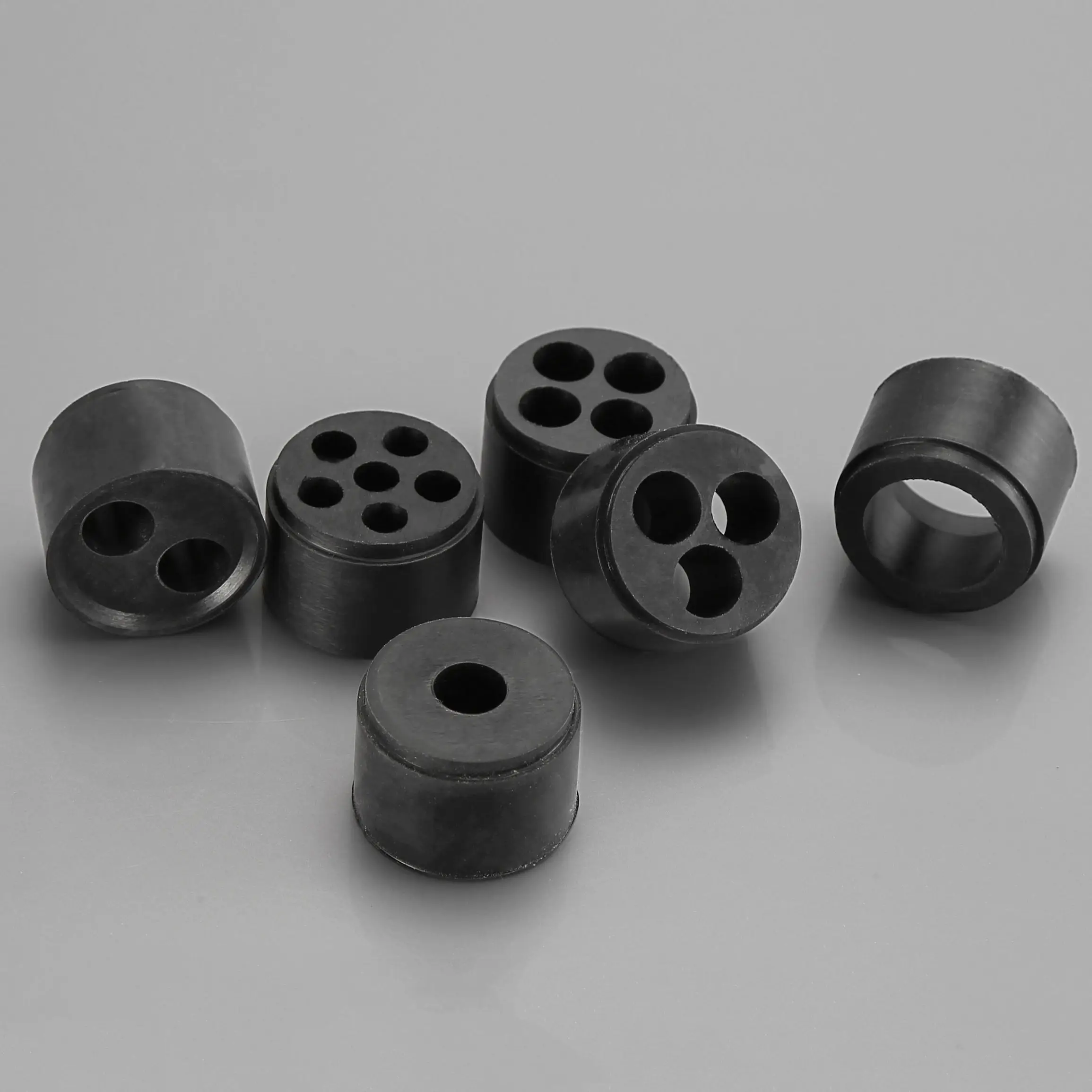 WZUMER M20 пластиковая 1/2 NPT с 2 двойными отверстиями 3 провода с несколькими отверстиями черный нейлоновый кабельный сальник для 2 кабелей