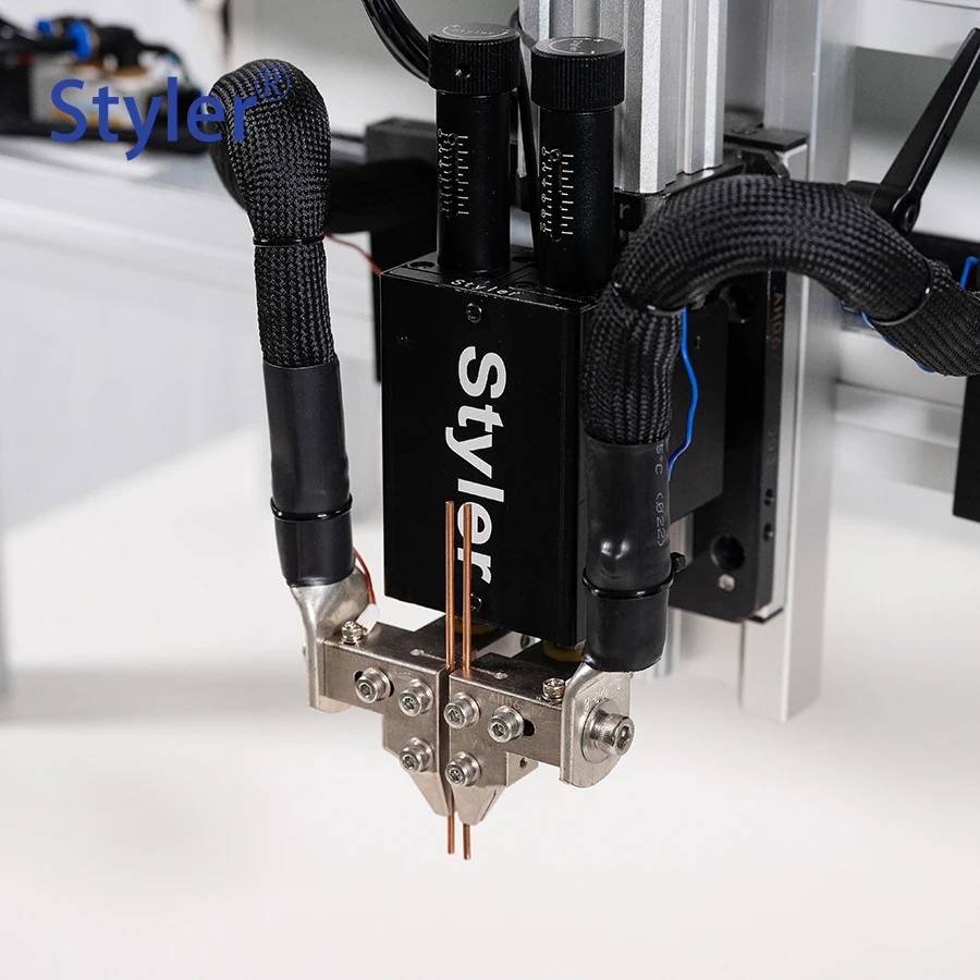 Spot Welding Machine for 18650 Lithium Battery Pack 0.15mm Nickel Thickness Welding Intelligent Control Spot Welder
