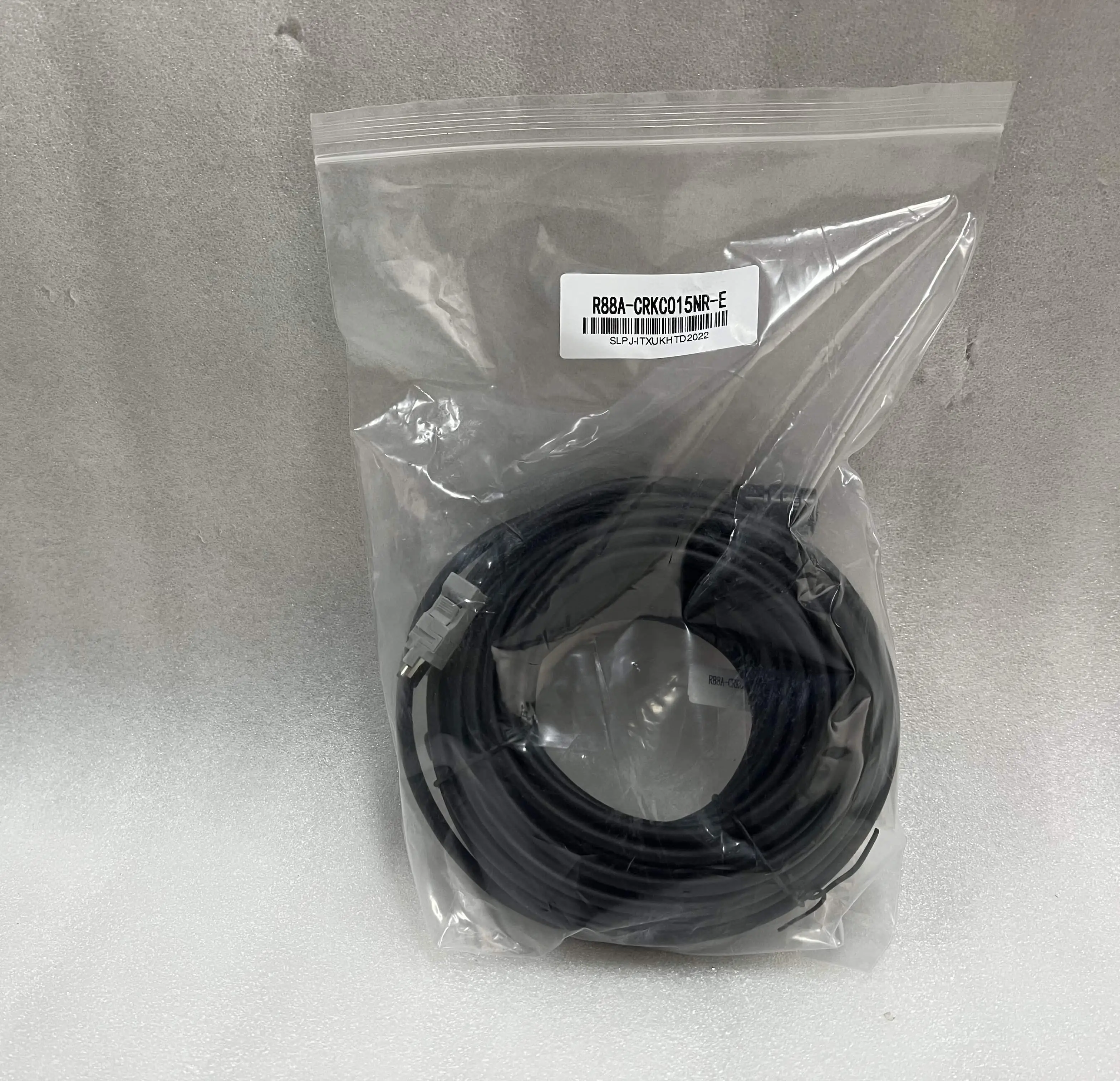 OMRON Servo Encoder Cable R88A-CRKC015NR-E
