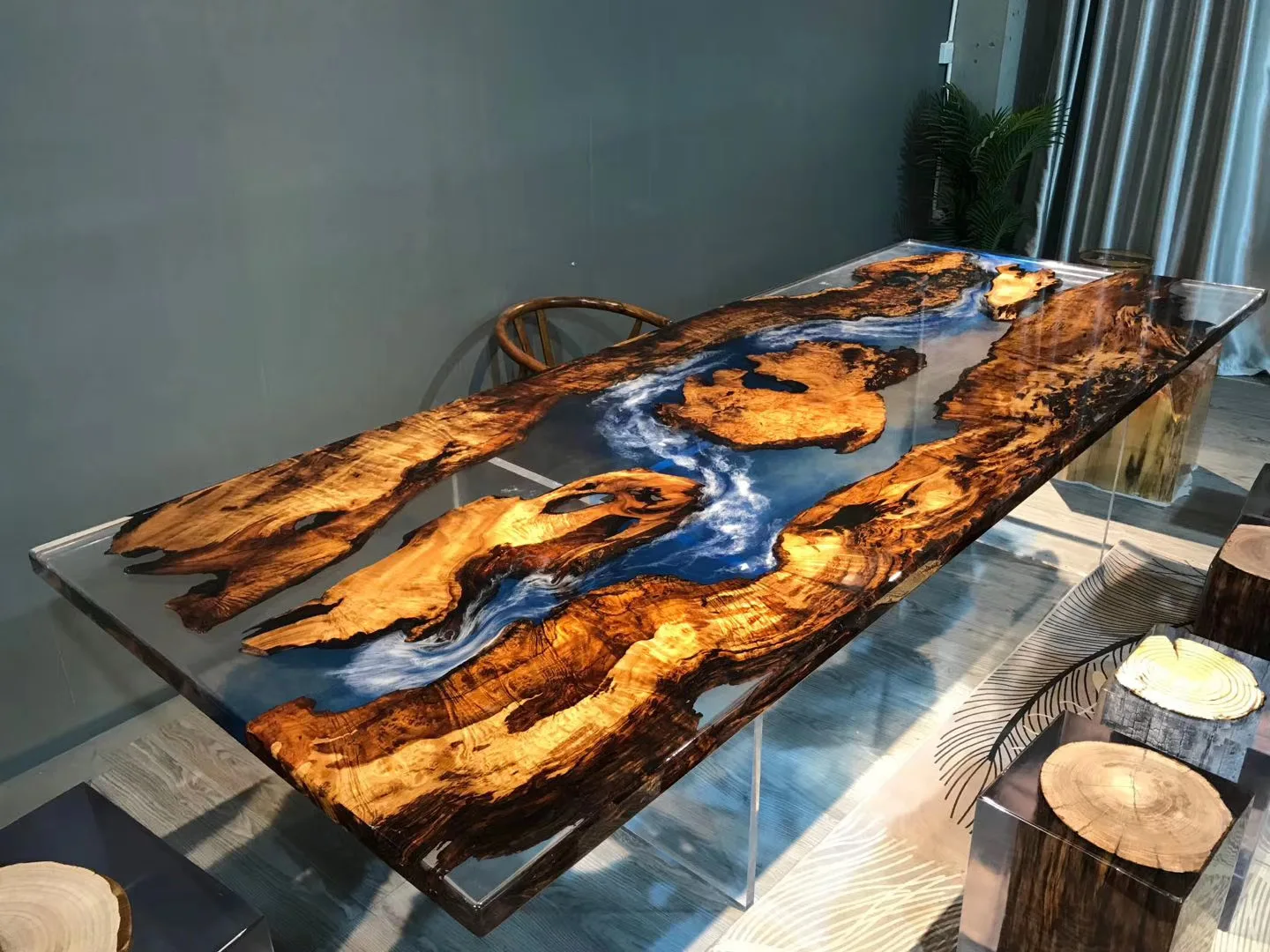 Высококачественный обеденный стол из ореховой смолы специального дизайна прозрачная вода синяя река эпоксидная