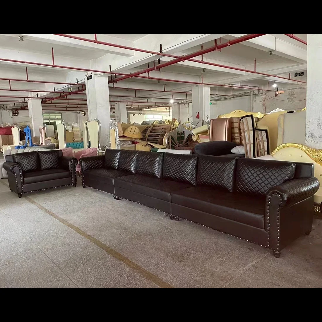 New Arrived Event Sofa Coffee Shop Hotel Bar Leather Sofa For Custom