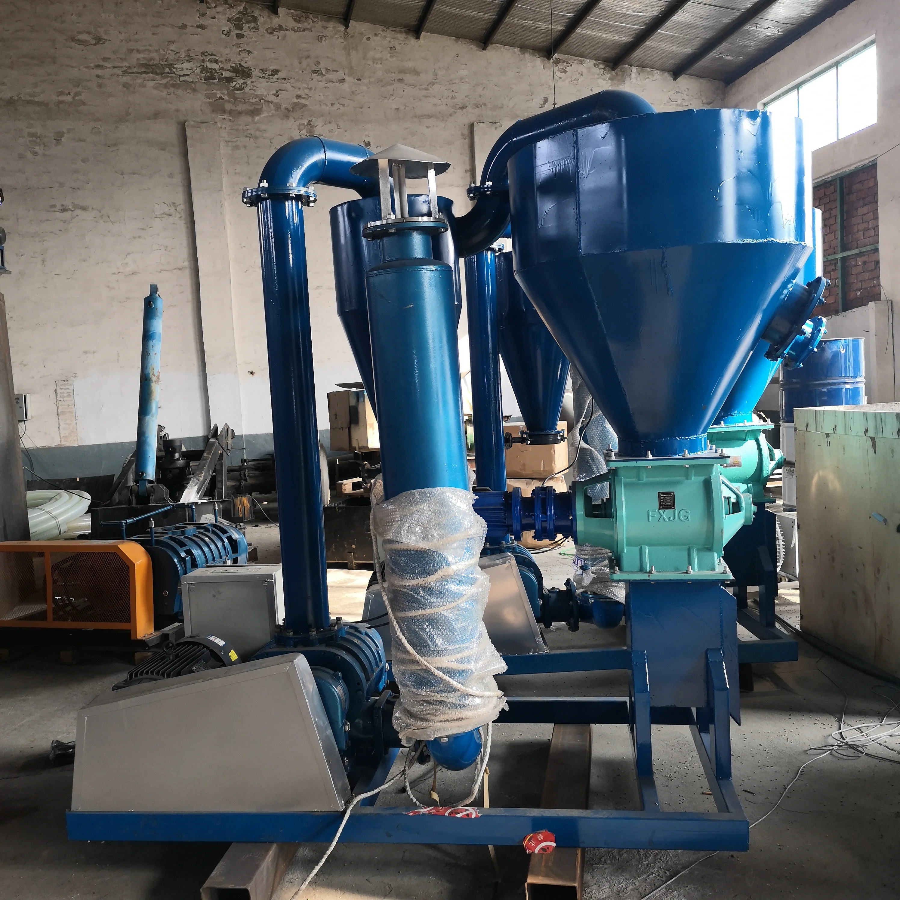 Vacuum Conveyor Systems for Bulk Dry Powders Grain Suction Machine for Sale