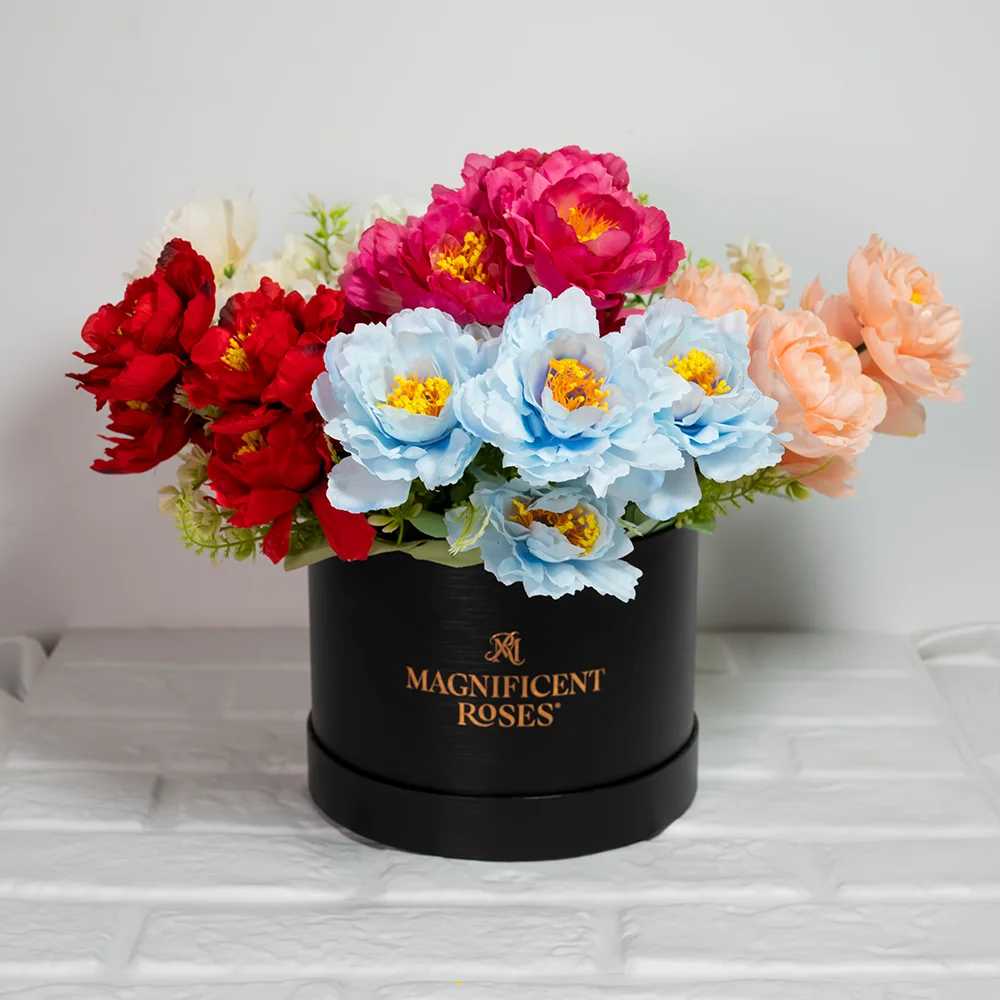 High-End European Style Round Loral Arrangement Flower Bucket in Leather Embossed Hat Candy Bags Luxury Roses Holder Gift Box