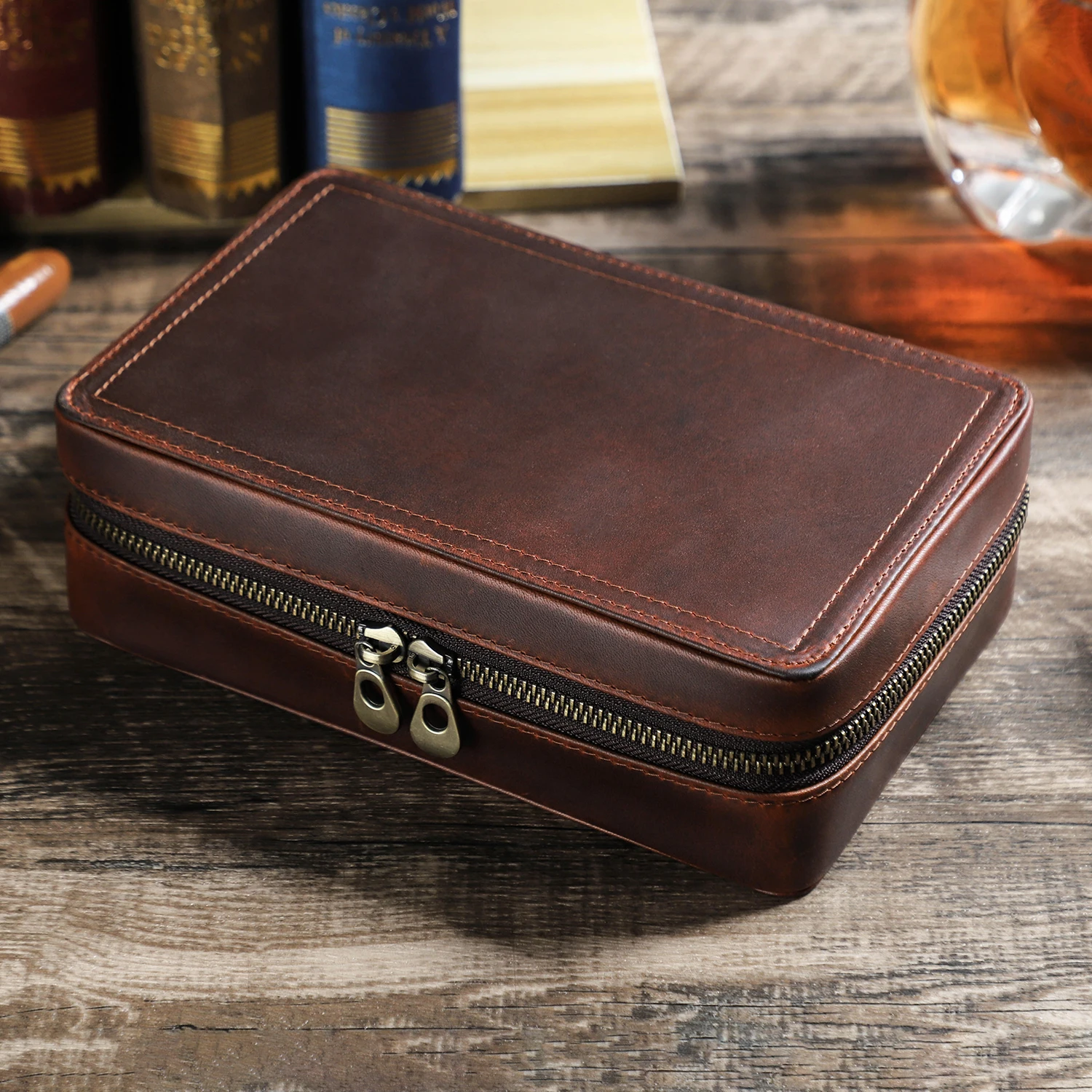 Custom Embossed Logo Travel Cigar Humidor Case Genuine Leather Cigar Storage Box for 4 Cigars with Digital Hygrometer CF5022