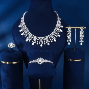 Newly Designed Copper Pearl Necklace with Zircon Fashion Jewelry Set for Daily Wear for Women