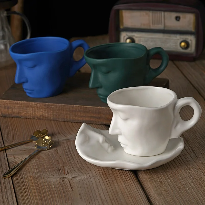 Nordic Ceramic Coffee Mug Unique 100ml/260ml Face Sculpture Design Wholesale Espresso Cup for Cafe Shop and Party Occasions