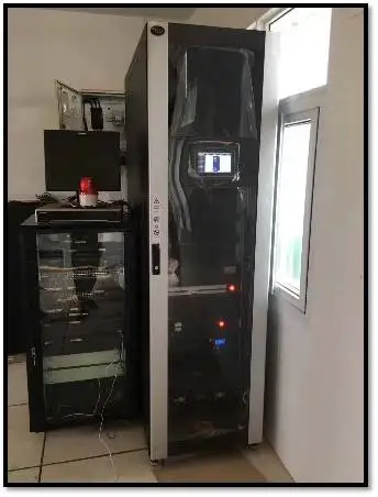 42U Server Rack Cold Aisle Containment System Modular Data Center With LED Light
