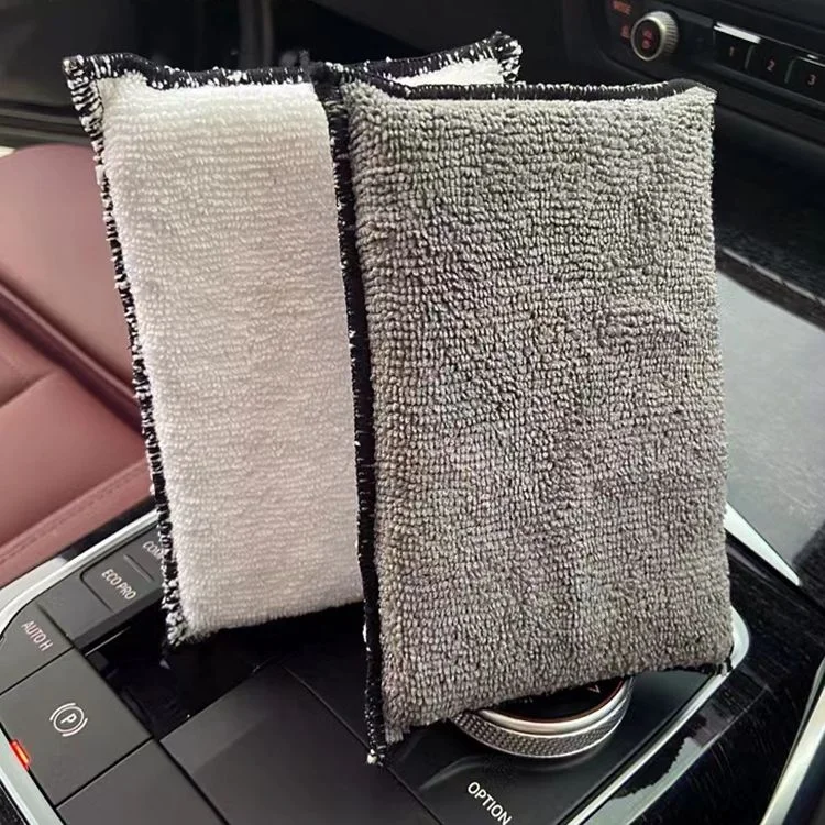 Многоцелевая салфетка для чистки салона автомобиля