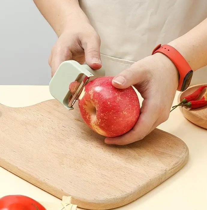 Новый продукт 2022 электрическая кухонная овощерезка Ручной Кухонный комбайн портативный 4 в 1 ручной Электрический резак для