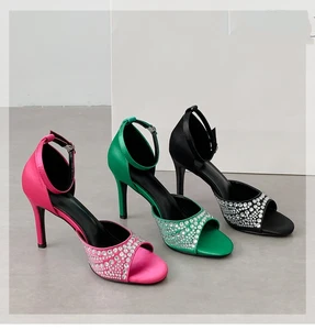 QuiteS 2023 Summer Ladies' Waterproof Lace-up Heel Sandals New Fancy Open Toe Rhinos Design with Head Large Size Slip-on Closure