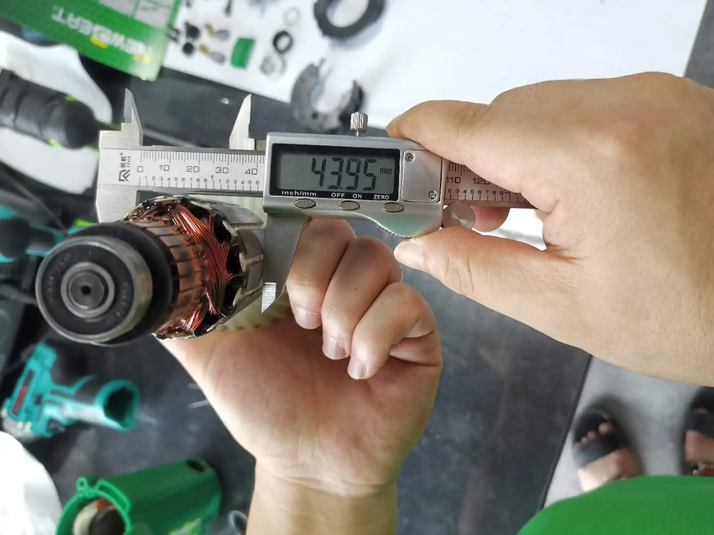 Marble cutter 1680W   cutting 90 angle cutting 9300r/min