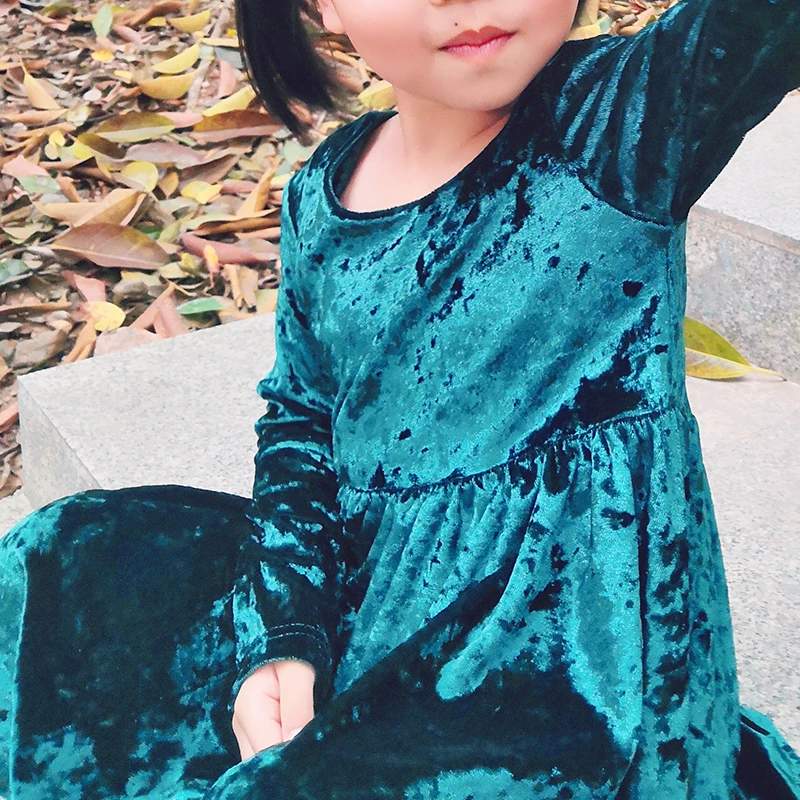 green velvet dress toddler girl Luli & Me Girls Luxe Velvet Holiday Dress - Lace Collar - Ribbon Sash main image 0