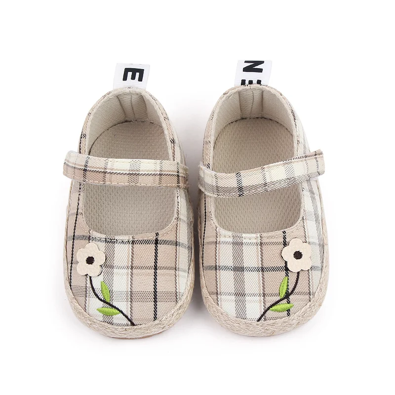 New Arrival Non-slip Spring and Summer Plaid Design Baby Girl Toddler Shoes details