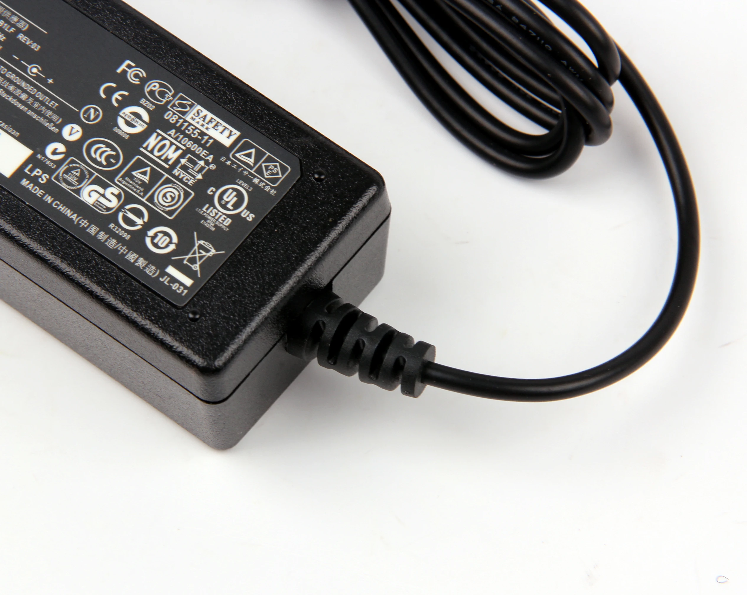 ORIGINAL LiteON ADAPTÖR LITEON PA-1900-34 19V 4.74A