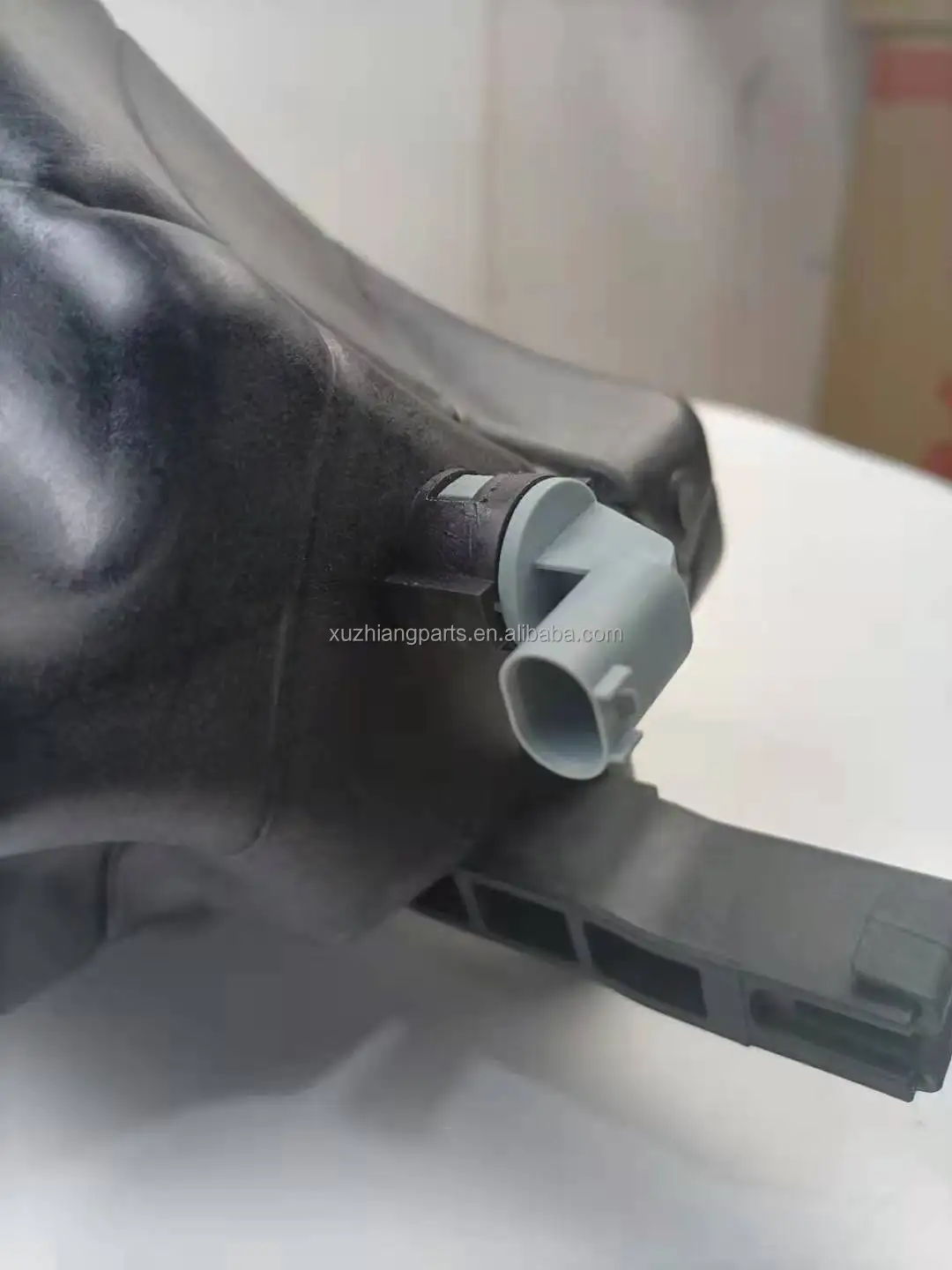 Cooling System Coolant Expansion Tank Radiator Coolant Bottle ...