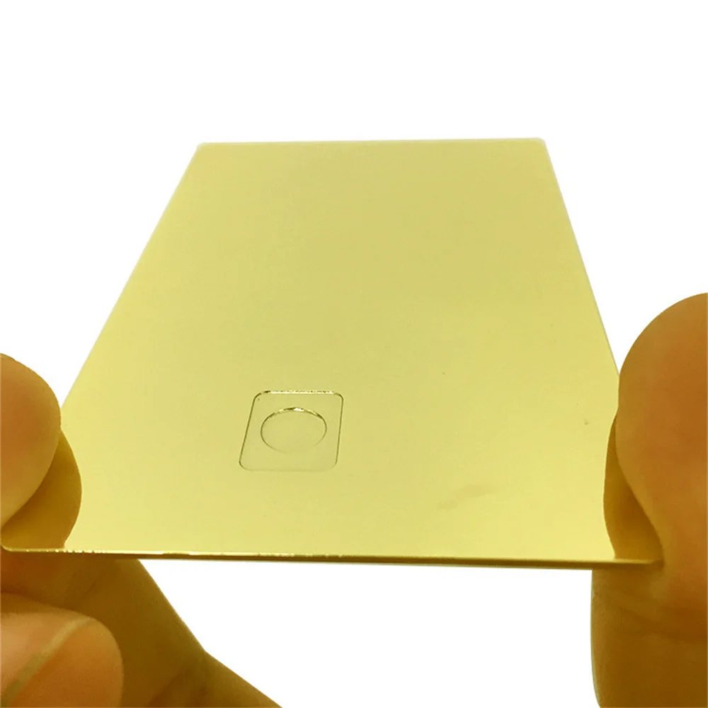 ブランクメタルカードステンレススチールさまざまな色チップ穴付き