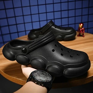 Summer Men Fashion Light Weight Outdoor Sandals Slipper Male Beach Casual Thick Sole Soft Eva Shoes Hole Slippers for Men