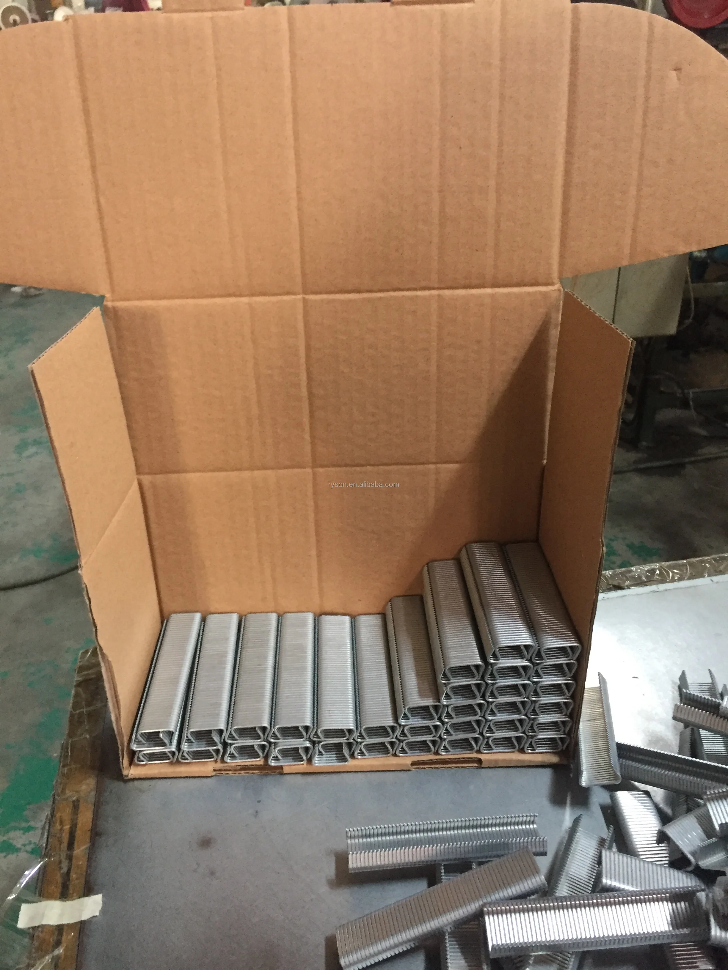 2022 Newest  B7 Pneumatic C Hog Ring Plier Tool