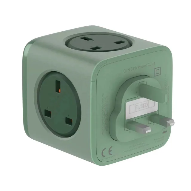 UK-20w USB-C/A cube socket power cube socket with 2 usb and one type-C