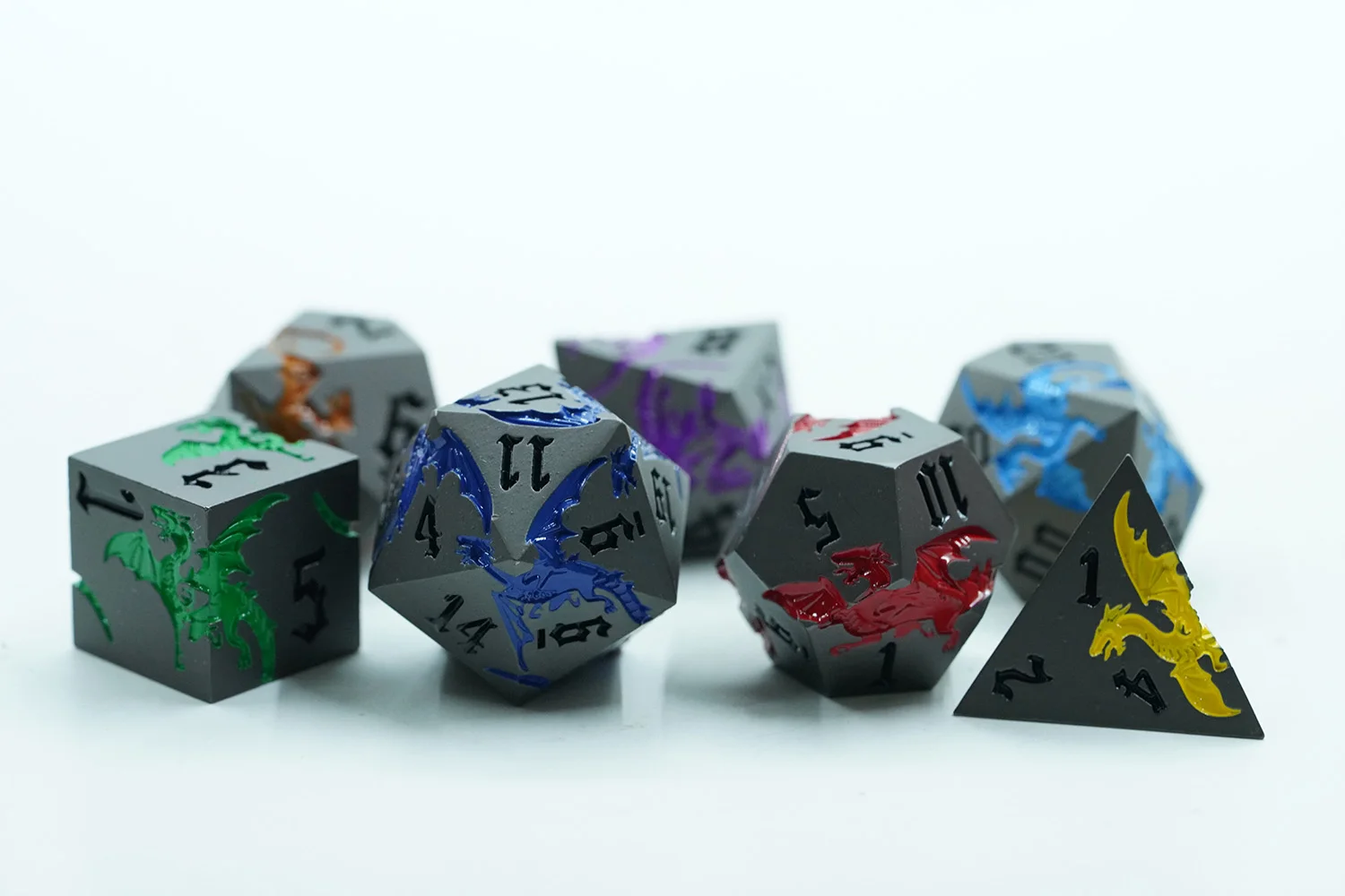 Colorful Rainbow Dragon Metal Dice Set 7pcs 16mm Zinc Alloy D20 Polyhedral for DND Games Custom Logo factory