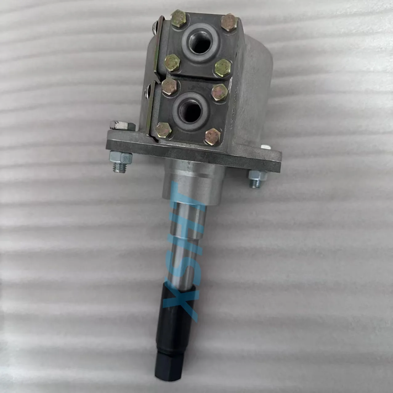 かお潤　0919 For Beiben 9T160 9T1680 Transmission High/Low Shift Cylinder