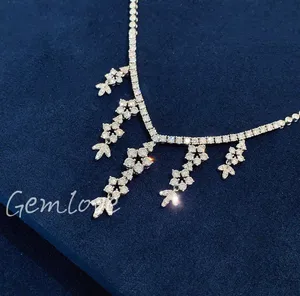 Elegant and fashionable 18K gold custom diamond women necklace , IGI-certified lab-grown round-cut diamonds, perfect for parties