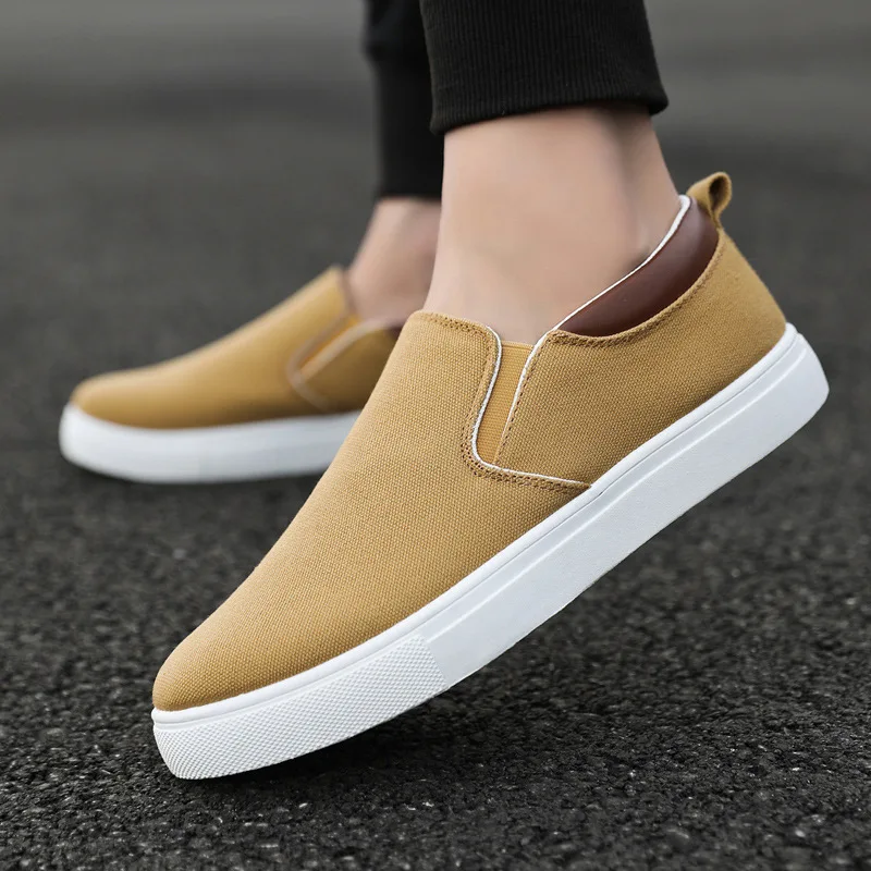 Mens oversized Canvas Shoes Soft Bottom Anti Slip Color Blocked Lazy Sneakers Cloth Cover Low Cut Solid Color Flat Sole Shoes