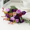 Rosa in boccio viola