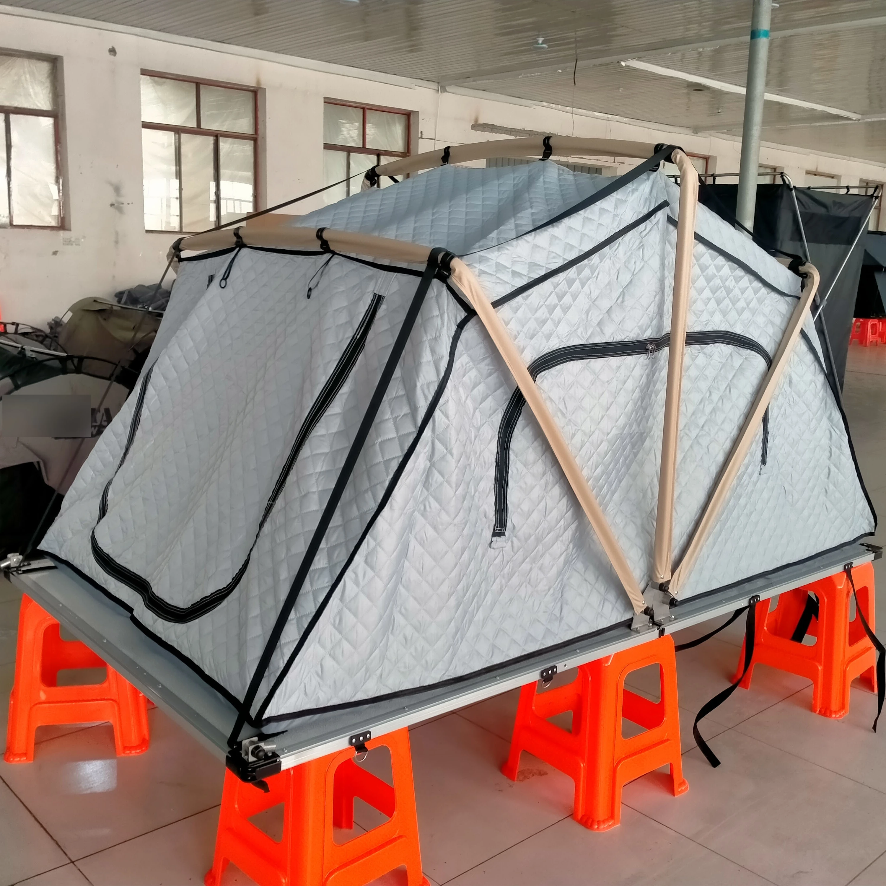 Roof Top Tent Insulation Liner - China Insulated 4 Season Winter