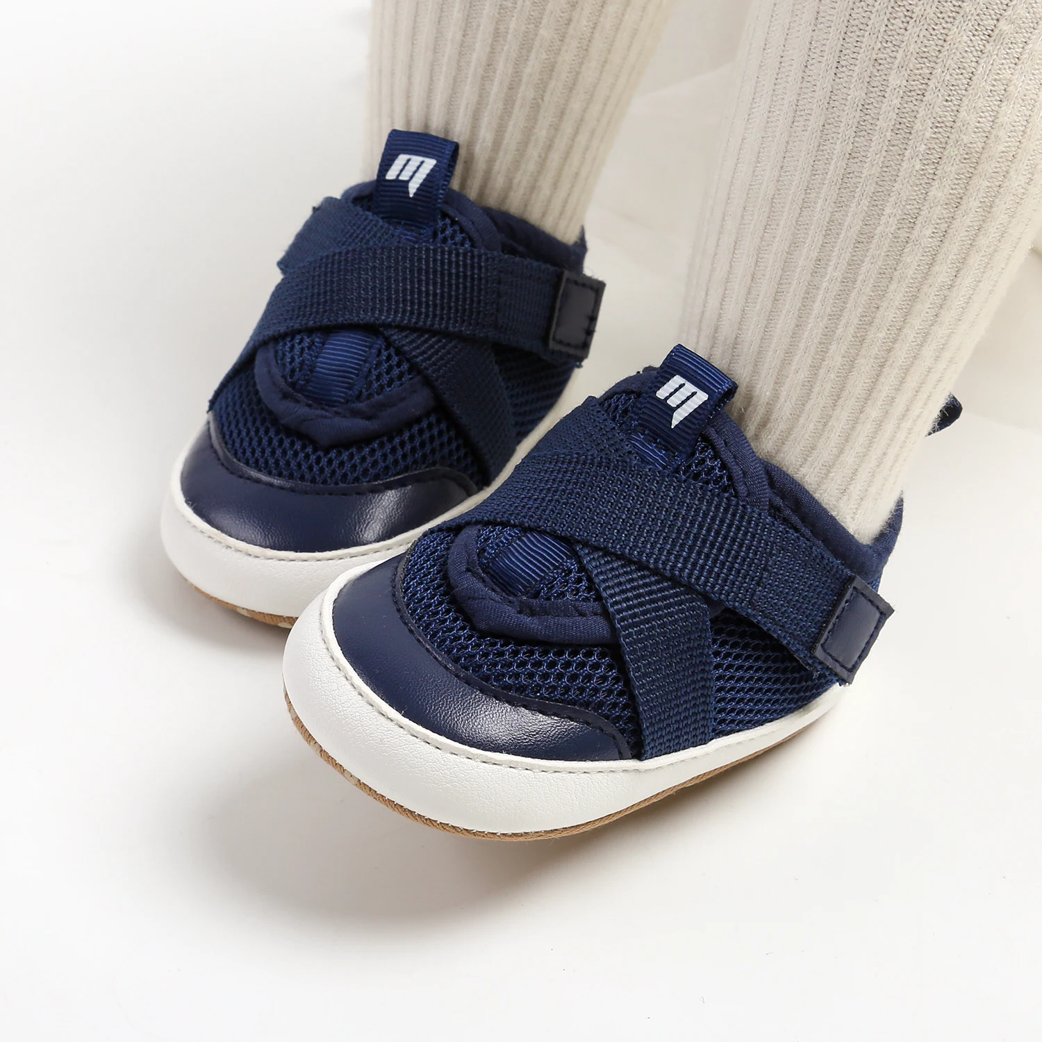 Hot Selling Summer Spring Autumn Mesh Breathable Baby Toddler Booties Flat Anti-Slip with Light Weight Solid Pattern Boys Girls manufacture