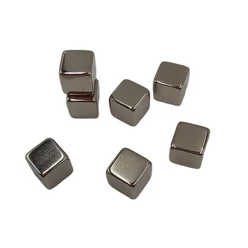 Low Price Nice Quality Square Neodymium Magnet Disc Disk Cube Magnet Round Ndfed Sheet N52 N35 Nickel Silver